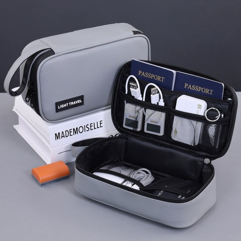 Travel Accessories Gadget - حقيبة تخزين رقمية خفيفة الوزن محمولة