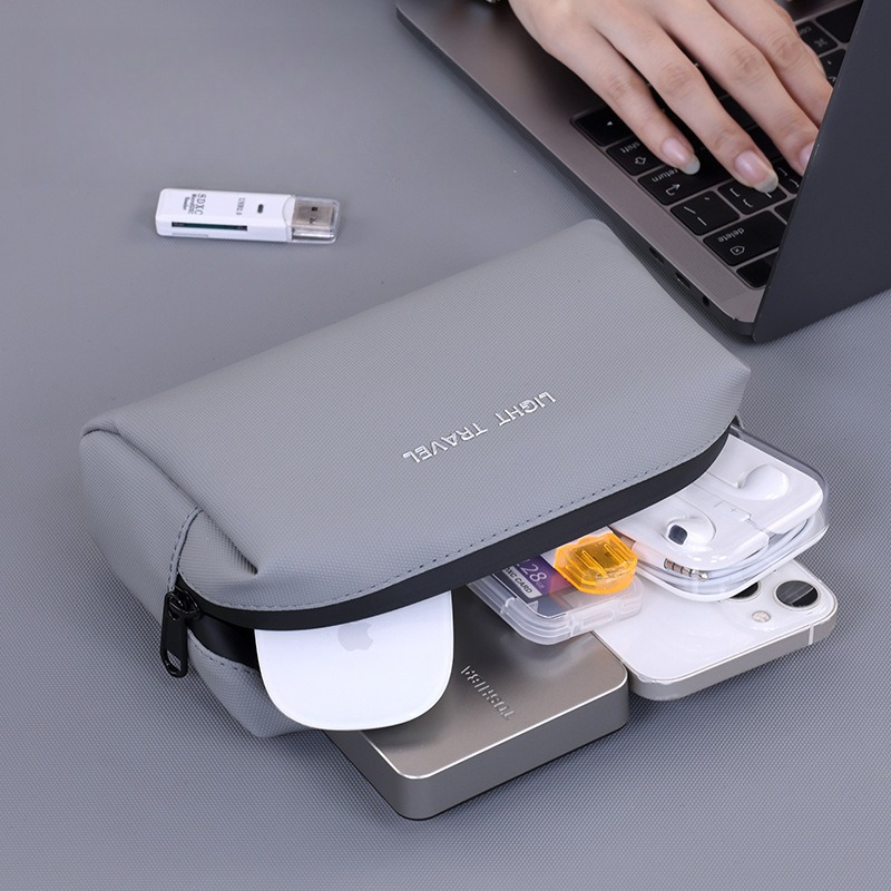 حقيبة منظم محمولة مقاومة للماء - مراجعة Travel Accessories Usa وسعره