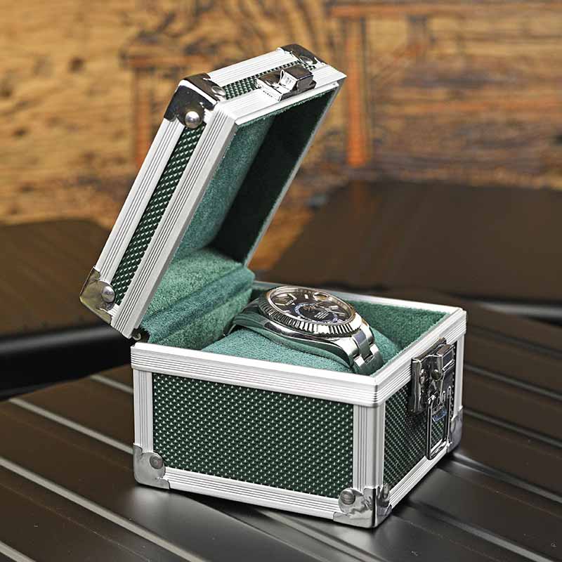 علب ساعات محمولة من الألومنيوم - مراجعة Travel Accessories Gifts For Men وسعره
