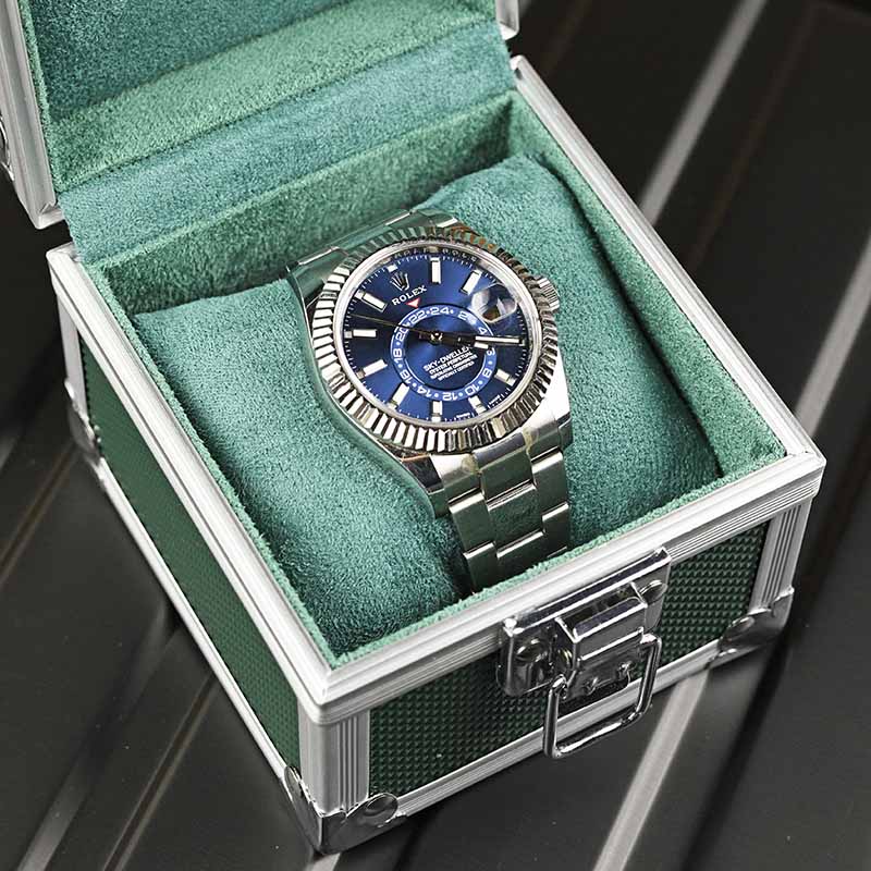 علب ساعات محمولة من الألومنيوم - مراجعة Travel Accessories Gifts For Men وسعره
