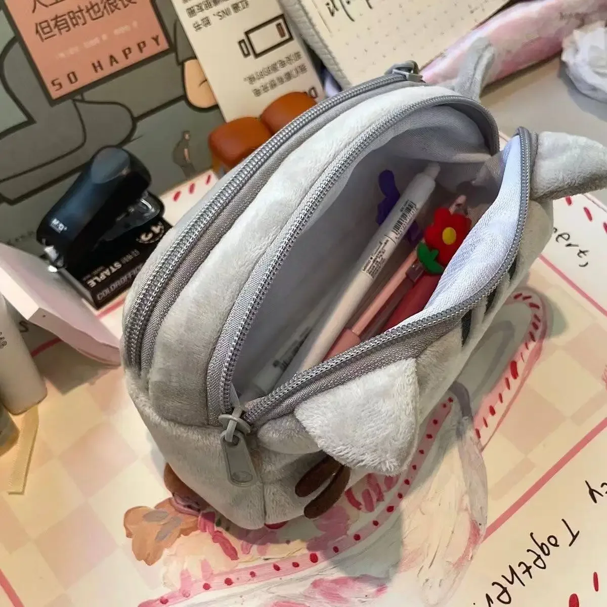 حقيبة أقلام رصاص لطيفة على شكل - مراجعة Travel Accessories Gadget وسعره